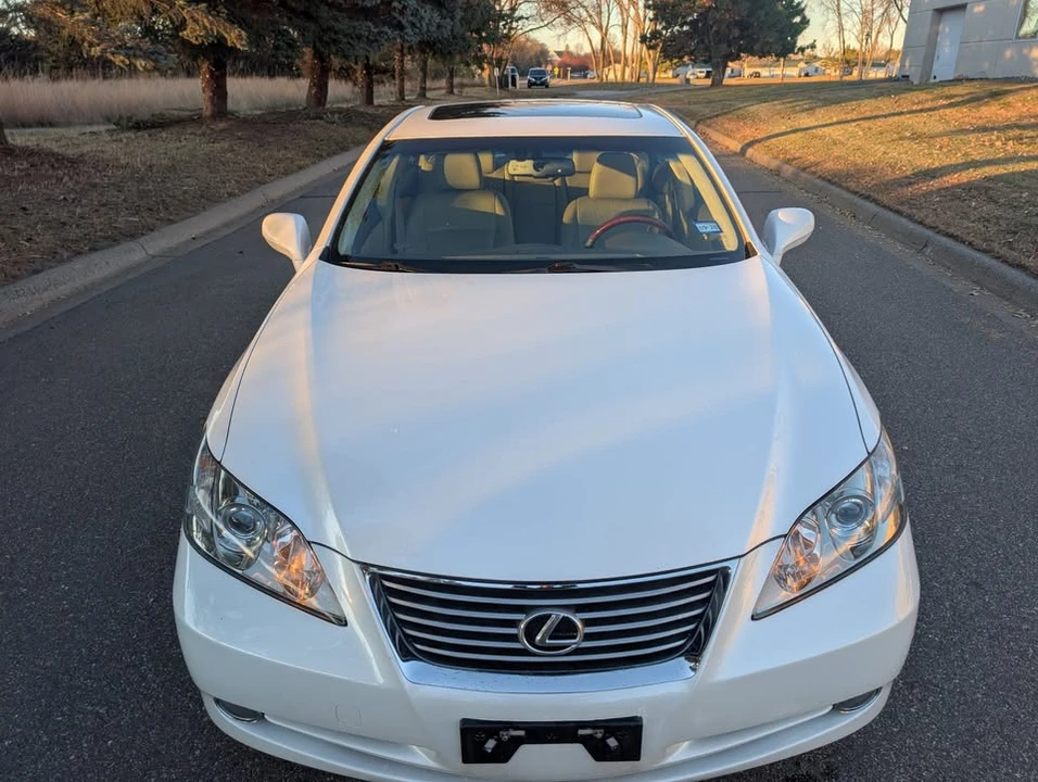 2009 Lexus ES 5th Gen - Image 10 of 20