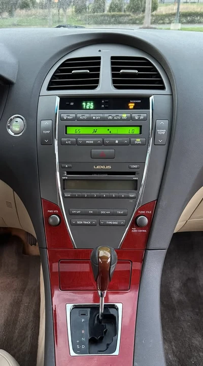 2009 Lexus ES 5th Gen - Image 9 of 14