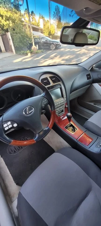 2009 Lexus ES 5th Gen - Image 11 of 20