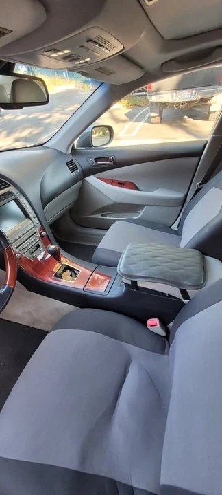 2009 Lexus ES 5th Gen - Image 12 of 20