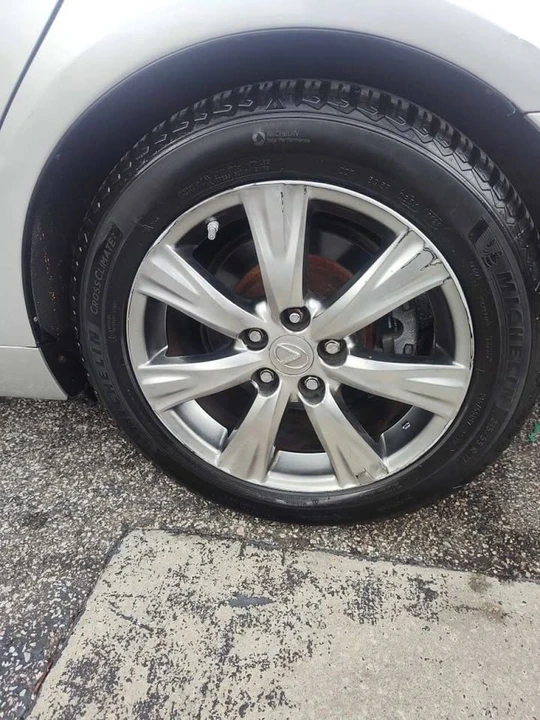 2009 Lexus GS 3rd Gen - Image 11 of 20