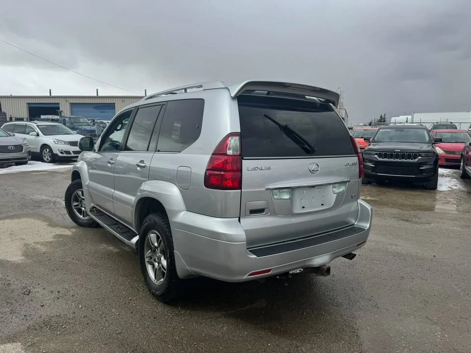 2009 Lexus GX 1st Gen - Image 6 of 17