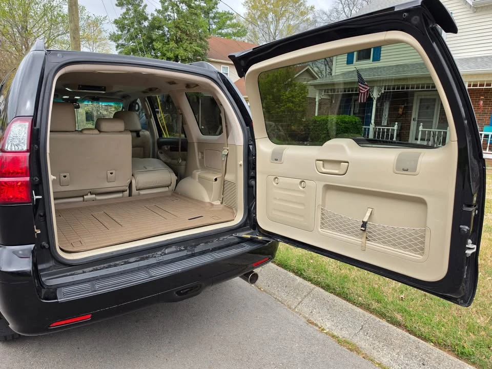 2009 Lexus GX 1st Gen - Image 9 of 16