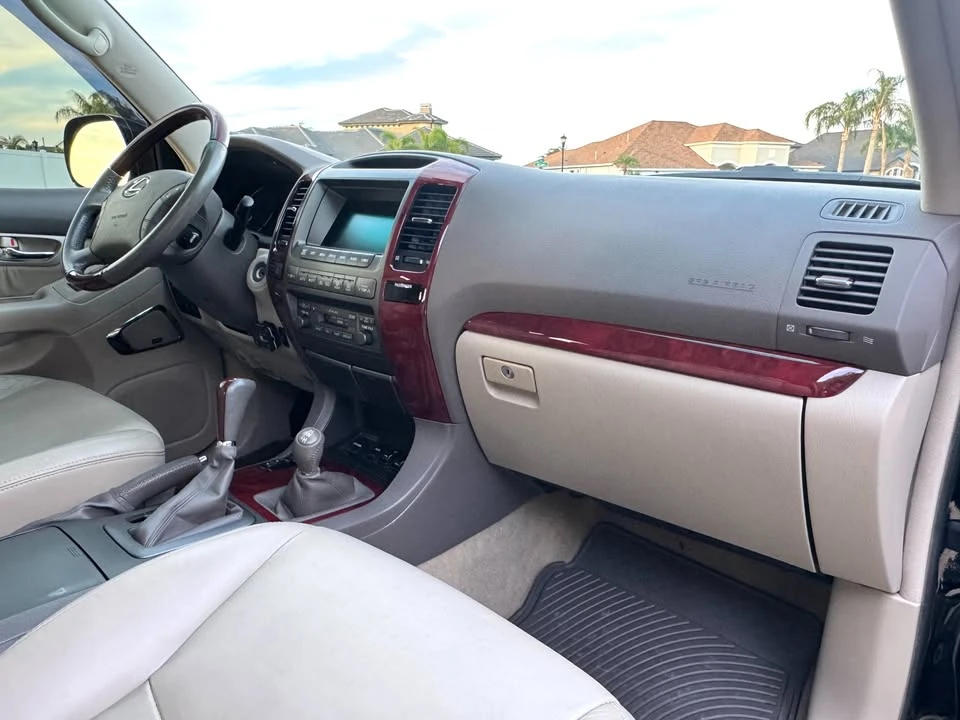 2009 Lexus GX 1st Gen - Image 10 of 20