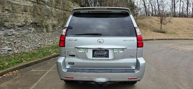 2009 Lexus GX 1st Gen - Image 4 of 17