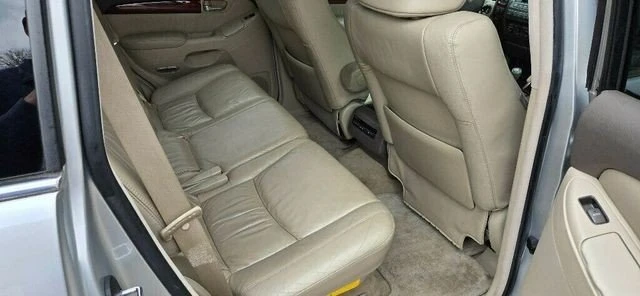 2009 Lexus GX 1st Gen - Image 13 of 17