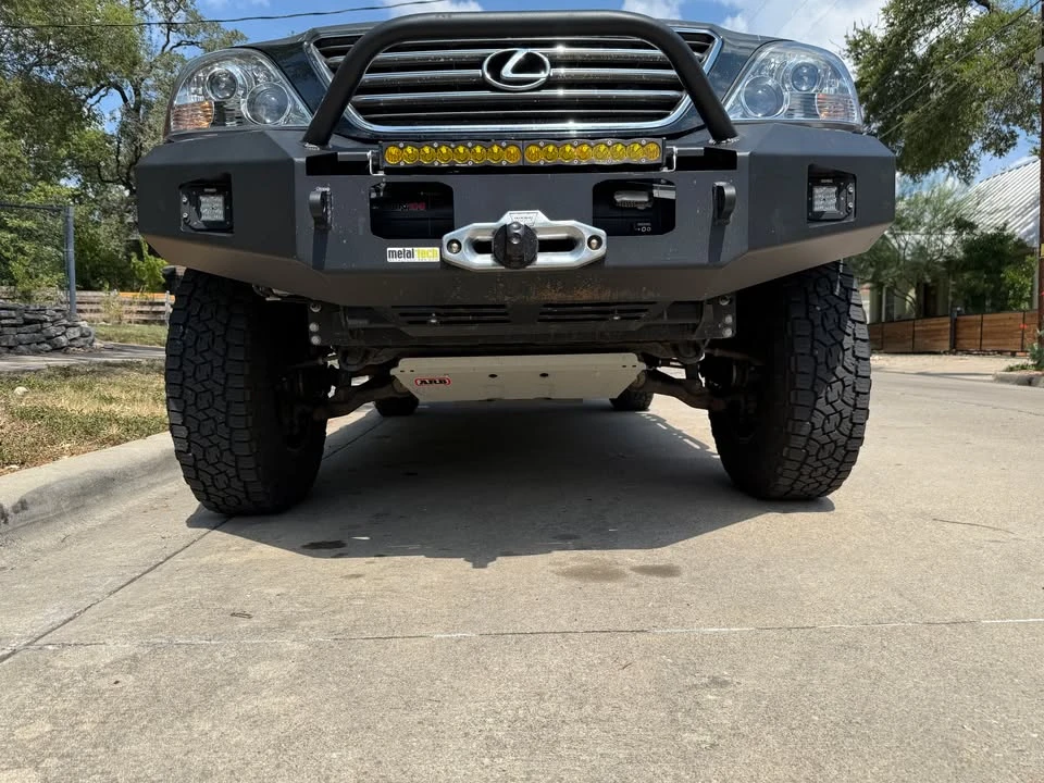 2009 Lexus GX 1st Gen - Image 2 of 9