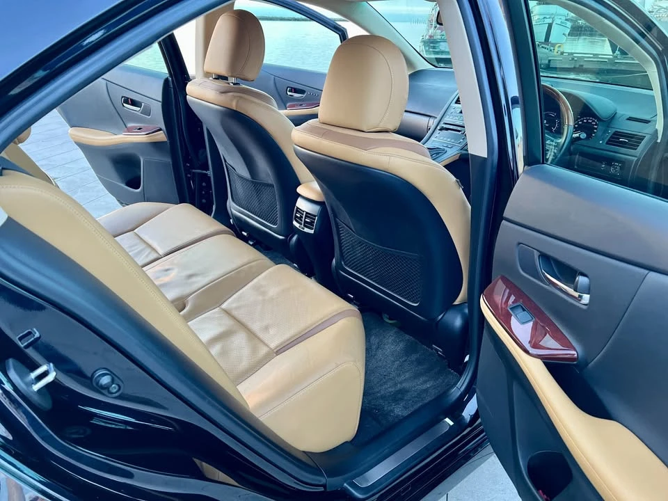 2009 Lexus HS - Image 18 of 20