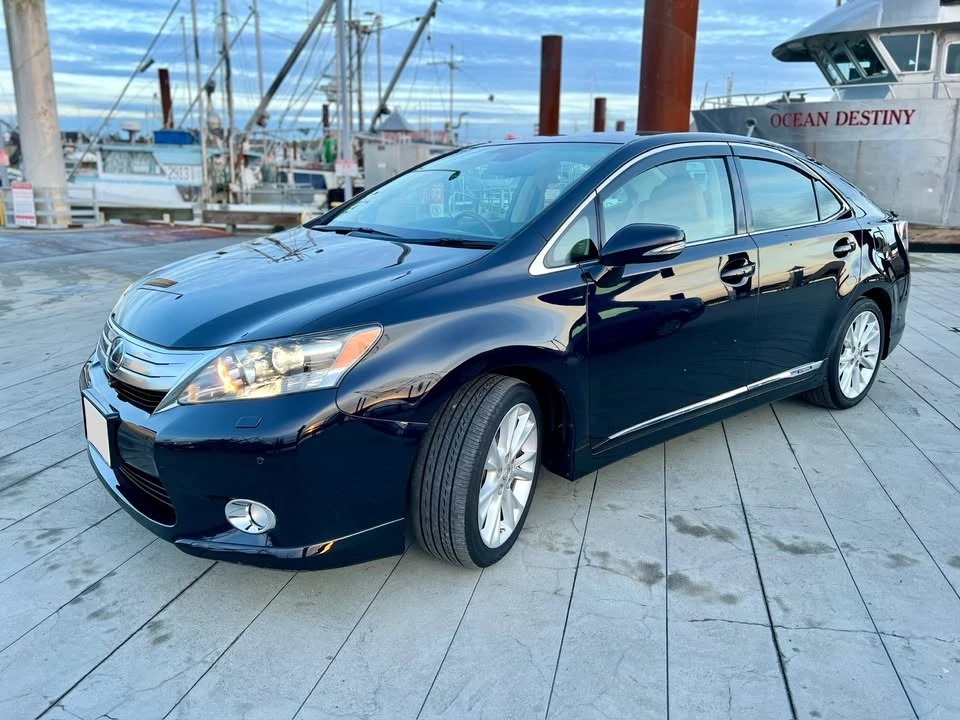 2009 Lexus HS - Image 11 of 20