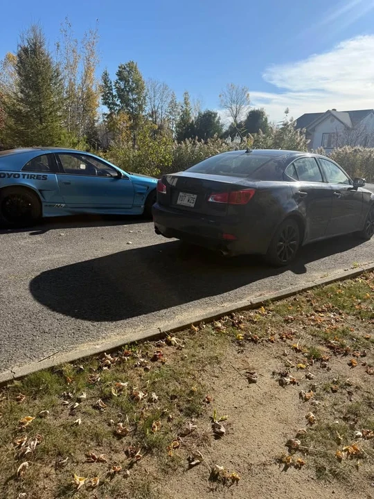 2009 Lexus IS 2nd Gen - Image 3 of 5