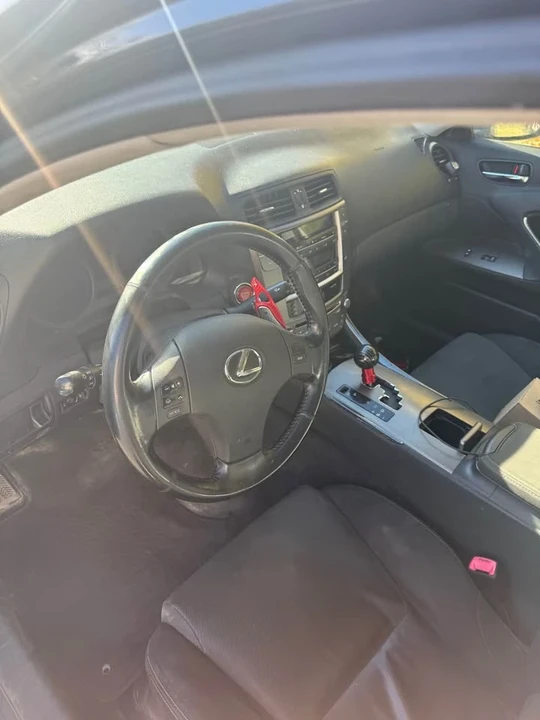2009 Lexus IS 2nd Gen - Image 4 of 5