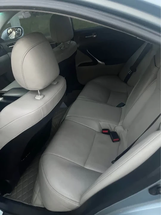 2009 Lexus IS 2nd Gen - Image 6 of 8