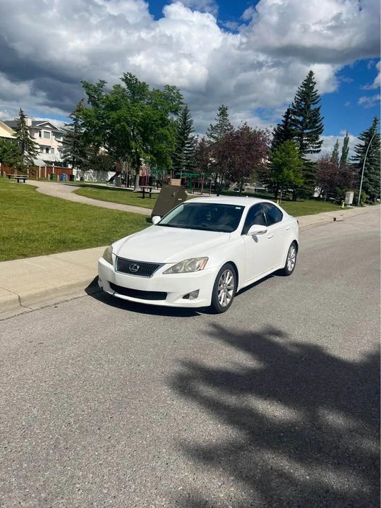 2009 Lexus IS 2nd Gen - Image 2 of 10