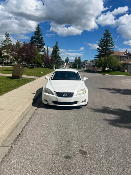 2009 Lexus IS 2nd Gen - Image 6 of 10