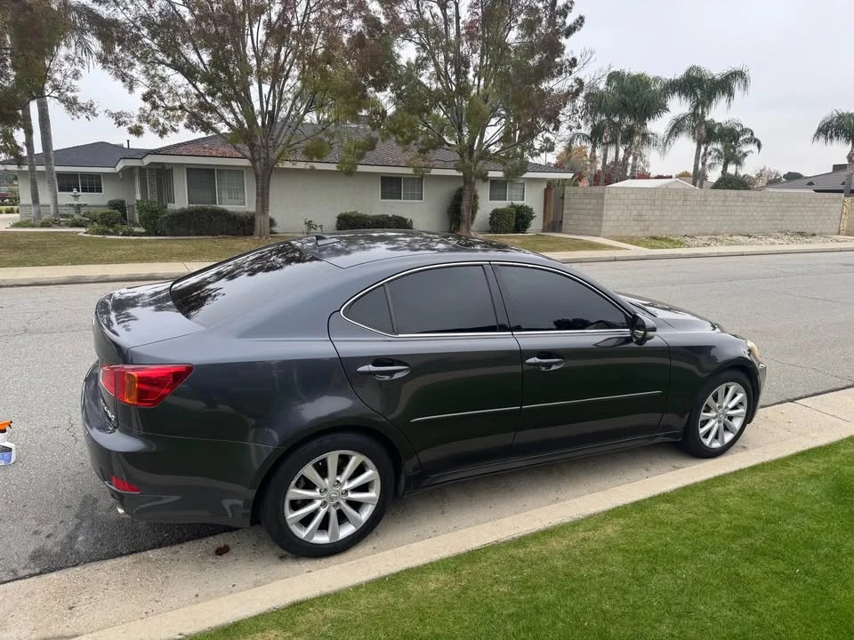 2009 Lexus IS 2nd Gen - Image 10 of 11