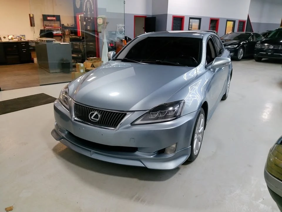2009 Lexus IS 2nd Gen - Image 11 of 20