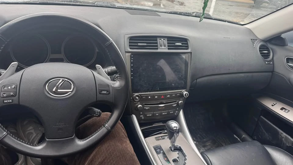 2009 Lexus IS 2nd Gen - Image 6 of 8