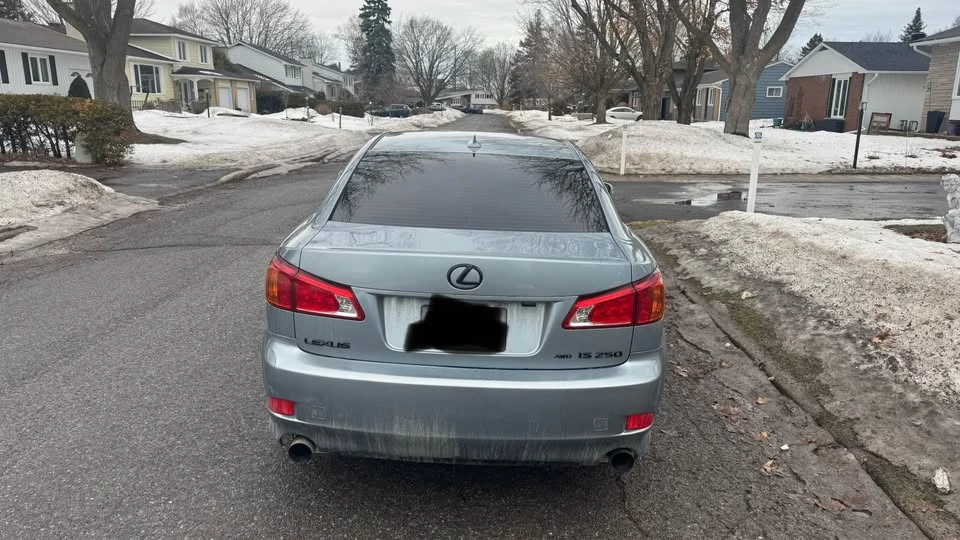 2009 Lexus IS 2nd Gen - Image 3 of 8