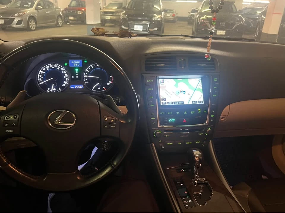 2009 Lexus IS 2nd Gen - Image 8 of 10