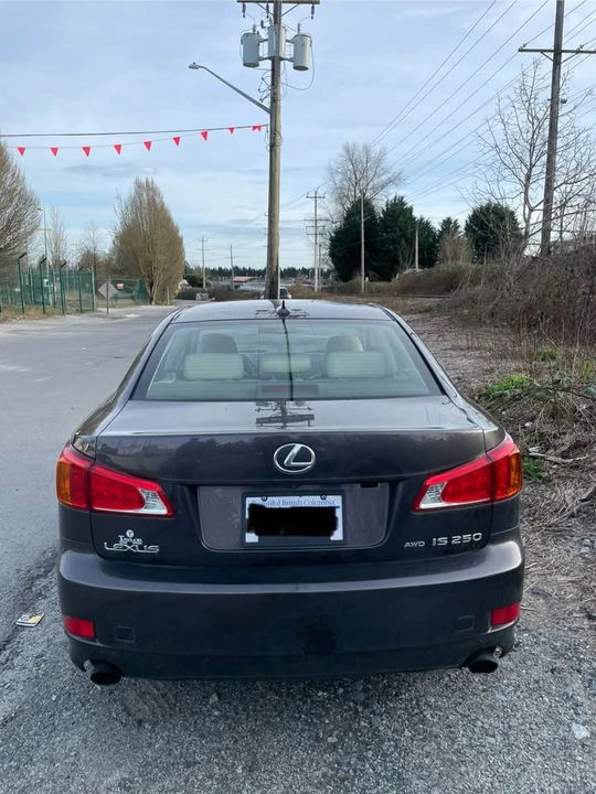 2009 Lexus IS 2nd Gen - Image 4 of 10