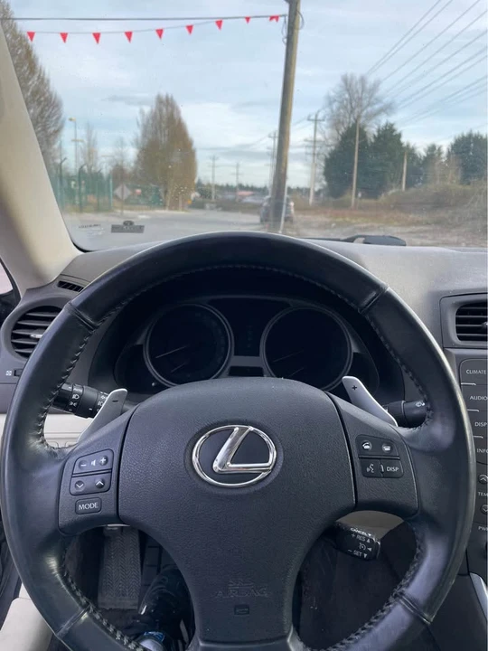 2009 Lexus IS 2nd Gen - Image 7 of 10