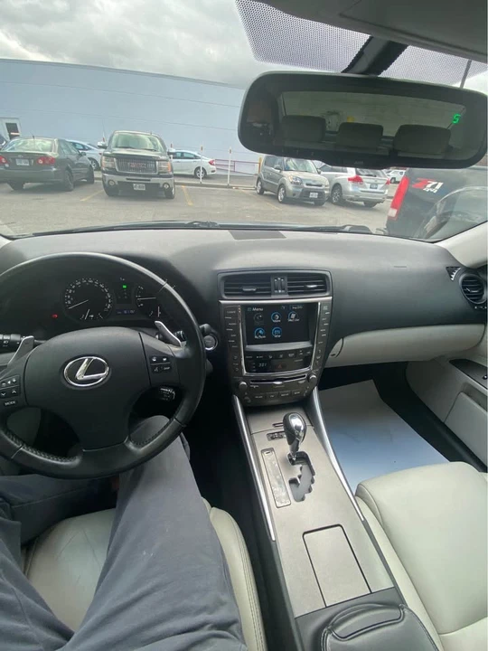 2009 Lexus IS 2nd Gen - Image 11 of 12