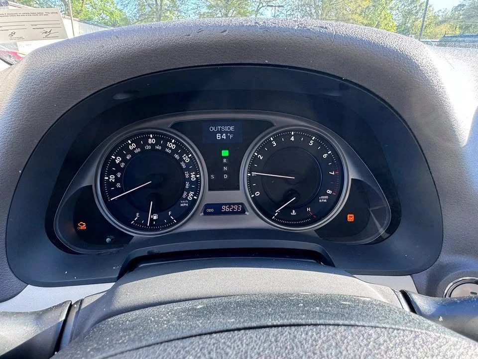2009 Lexus IS 2nd Gen - Image 17 of 20