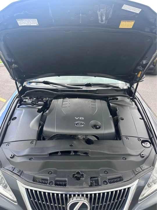 2009 Lexus IS 2nd Gen - Image 13 of 14