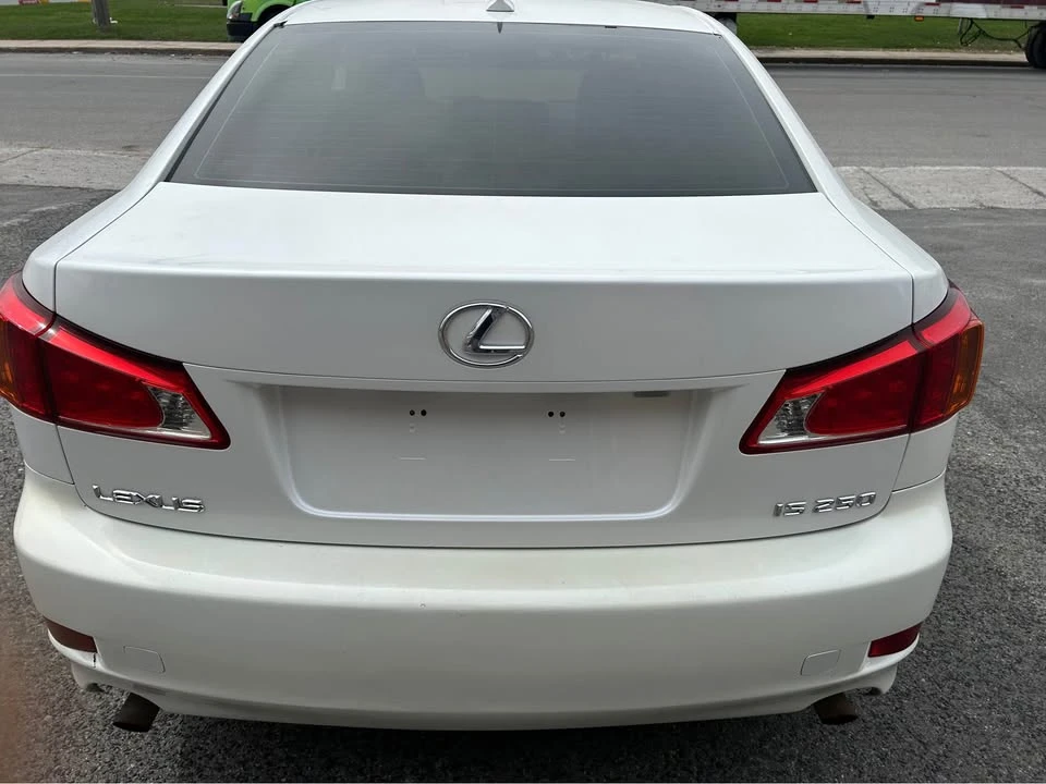 2009 Lexus IS 2nd Gen - Image 7 of 12