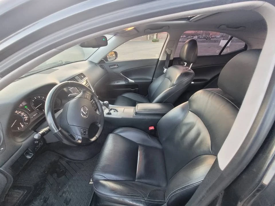2009 Lexus IS 2nd Gen - Image 6 of 10