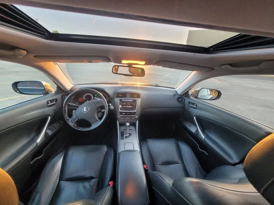 2009 Lexus IS 2nd Gen - Image 5 of 10