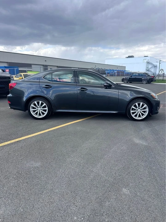 2009 Lexus IS 2nd Gen - Image 5 of 14