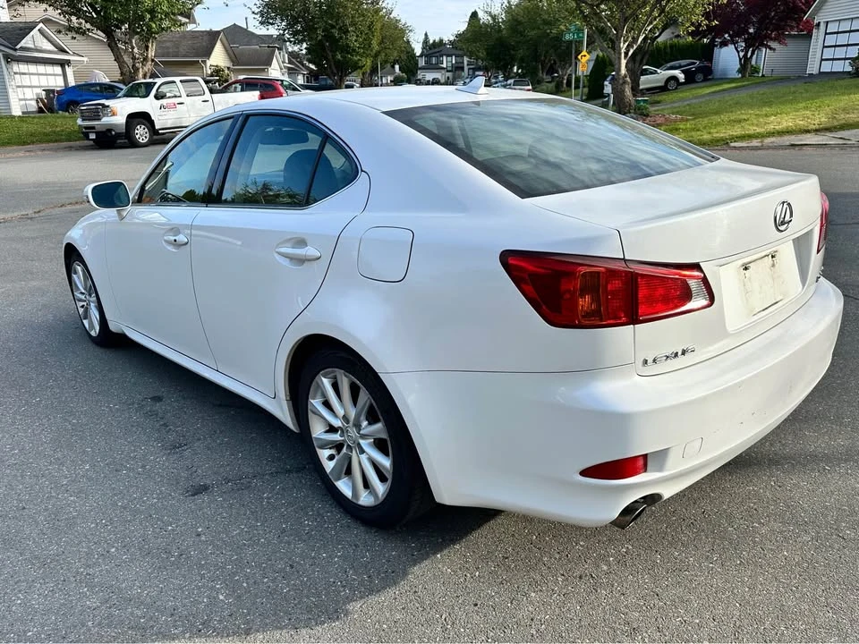 2009 Lexus IS 2nd Gen - Image 7 of 17