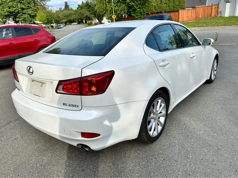 2009 Lexus IS 2nd Gen - Image 8 of 17