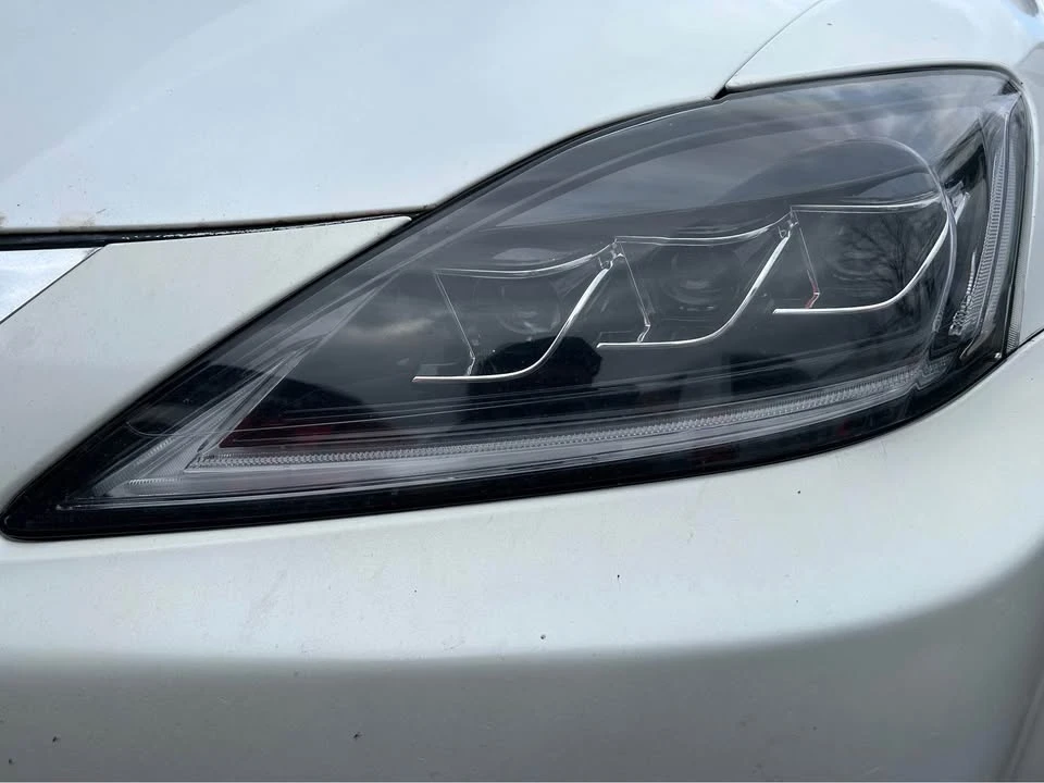 2009 Lexus IS 2nd Gen - Image 11 of 12