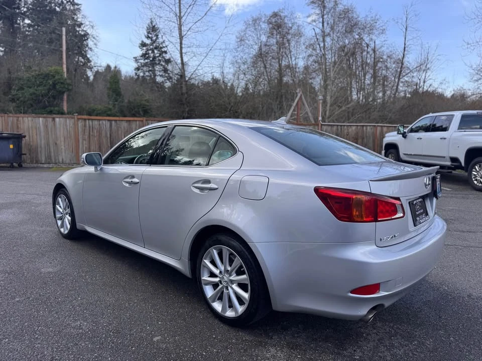 2009 Lexus IS 2nd Gen - Image 2 of 17