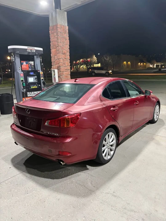 2009 Lexus IS 2nd Gen - Image 5 of 14