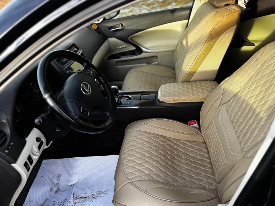 2009 Lexus IS 2nd Gen - Image 6 of 10
