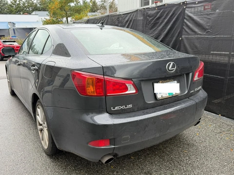 2009 Lexus IS 2nd Gen - Image 2 of 3