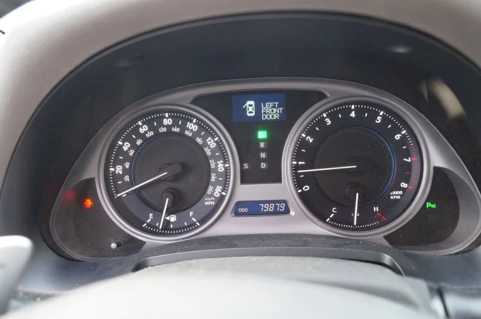 2009 Lexus IS 2nd Gen - Image 19 of 20