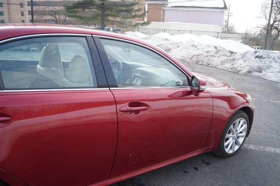 2009 Lexus IS 2nd Gen - Image 11 of 20
