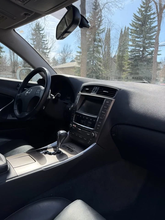 2009 Lexus IS 2nd Gen - Image 7 of 13