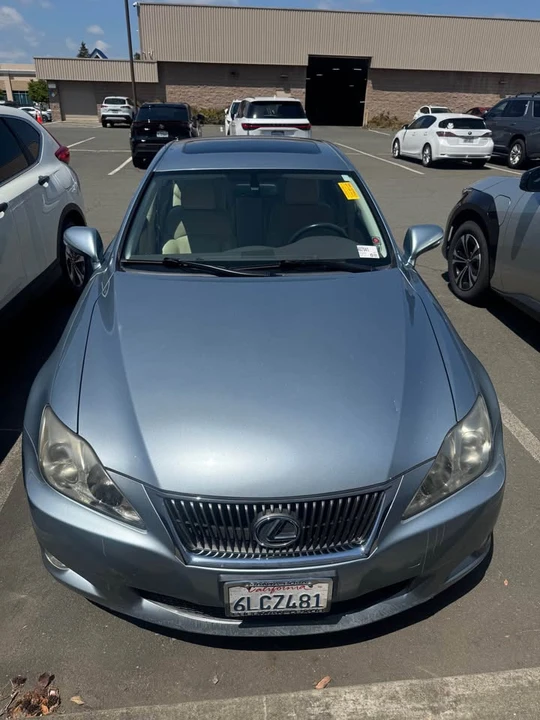 2009 Lexus IS 2nd Gen - Image 2 of 10