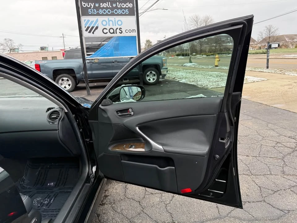 2009 Lexus IS 2nd Gen - Image 15 of 19