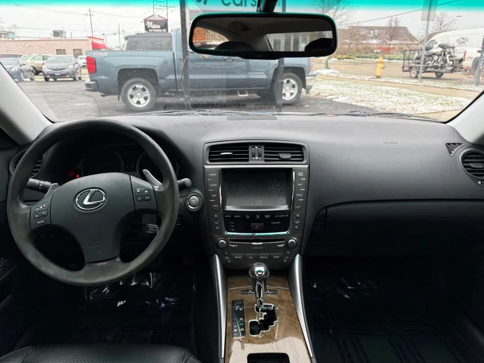 2009 Lexus IS 2nd Gen - Image 16 of 19