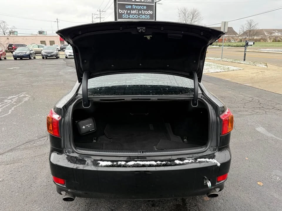 2009 Lexus IS 2nd Gen - Image 13 of 19