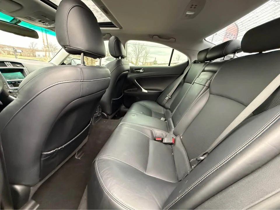 2009 Lexus IS 2nd Gen - Image 11 of 19