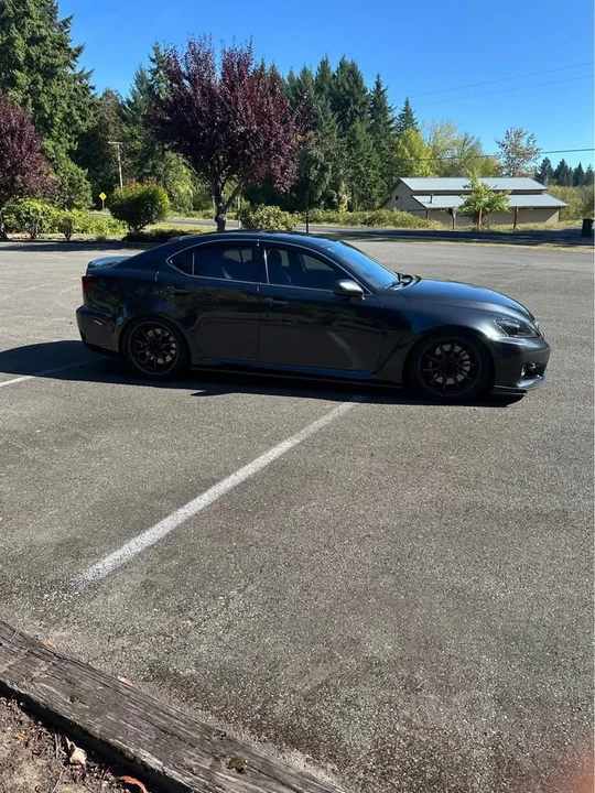 2009 Lexus IS F 2nd Gen - Image 5 of 6