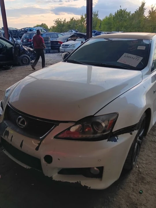 2009 Lexus IS F 2nd Gen - Image 4 of 4