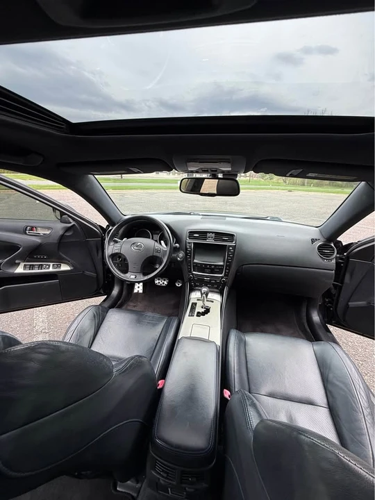 2009 Lexus IS F 2nd Gen - Image 7 of 11